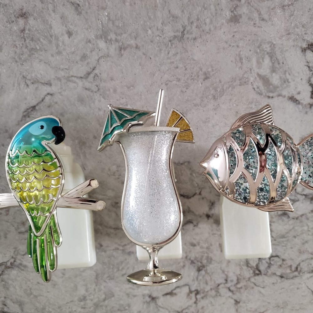 Bath & Body Works, Tropical Wallflower Plug-in Collection, Set of 3